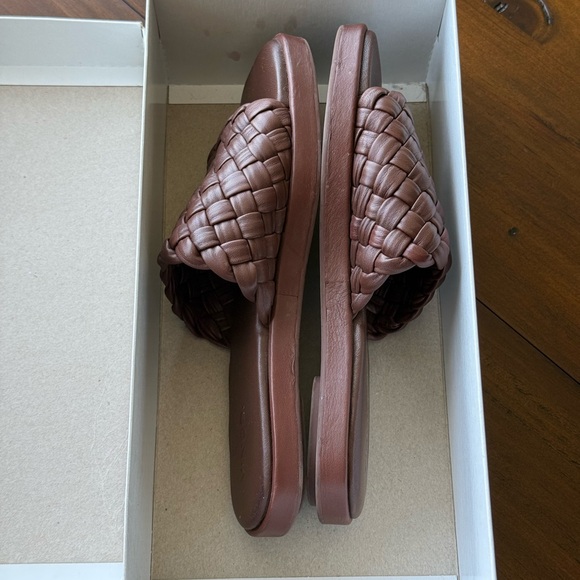 Vince Rumi Slides (Size 8) - Picture 1 of 5